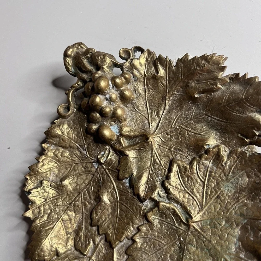 Vintage Brass Grape Leaf Tray Grapes Vine Dish Gold Tone Rustic Home Decor